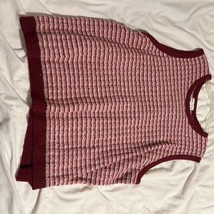 Pullover crewneck sweater